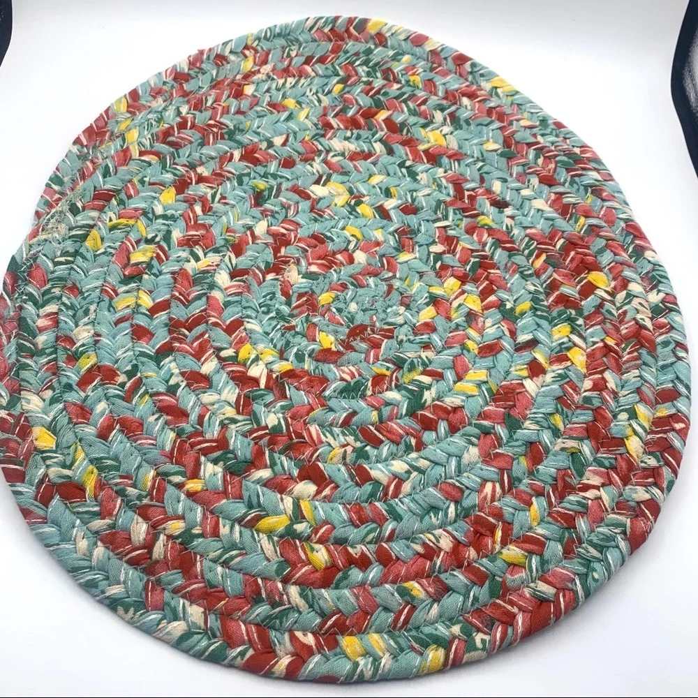 VTG Round Woven 3 Piece Colorful Placemat Set